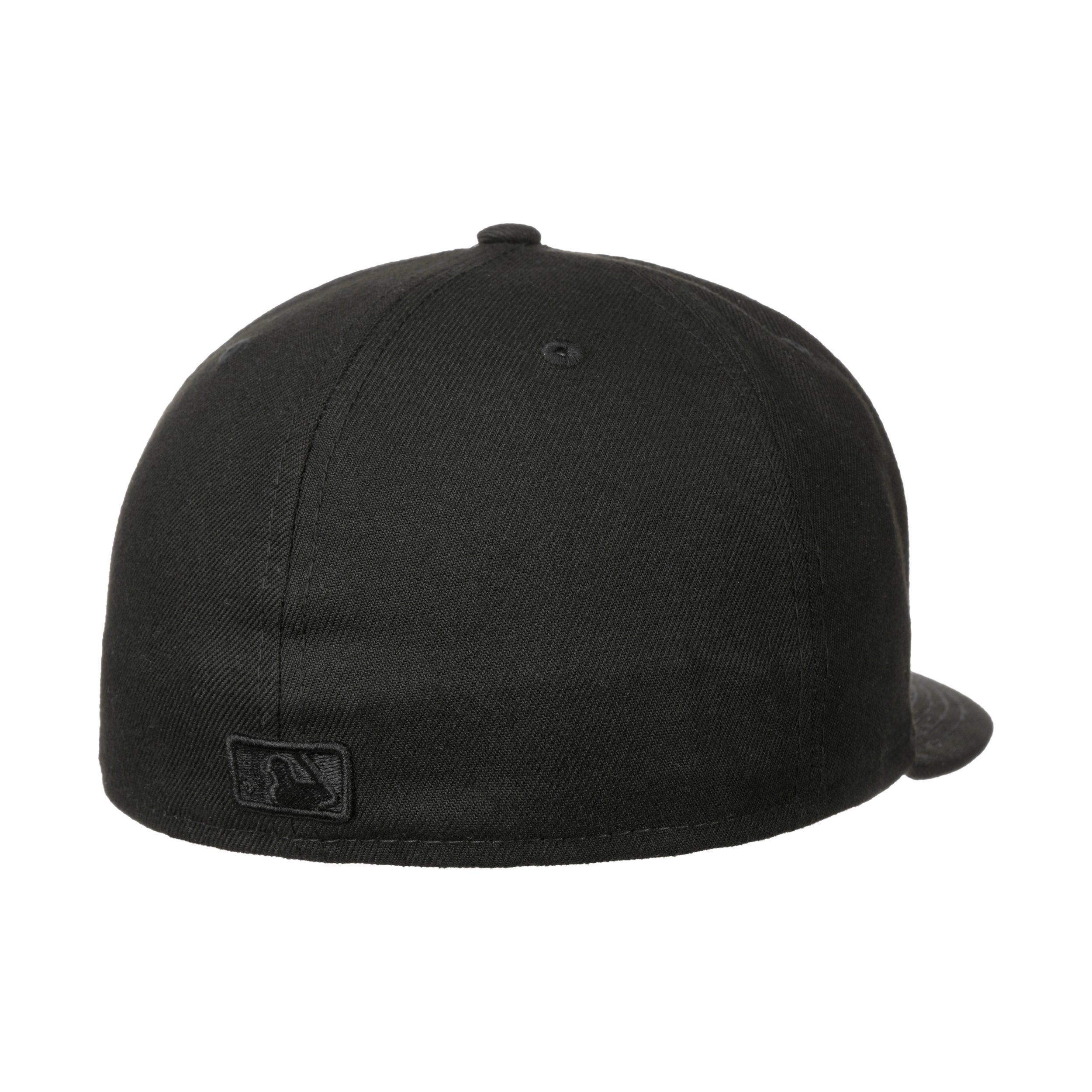 59Fifty Black on Black Yankees Cap