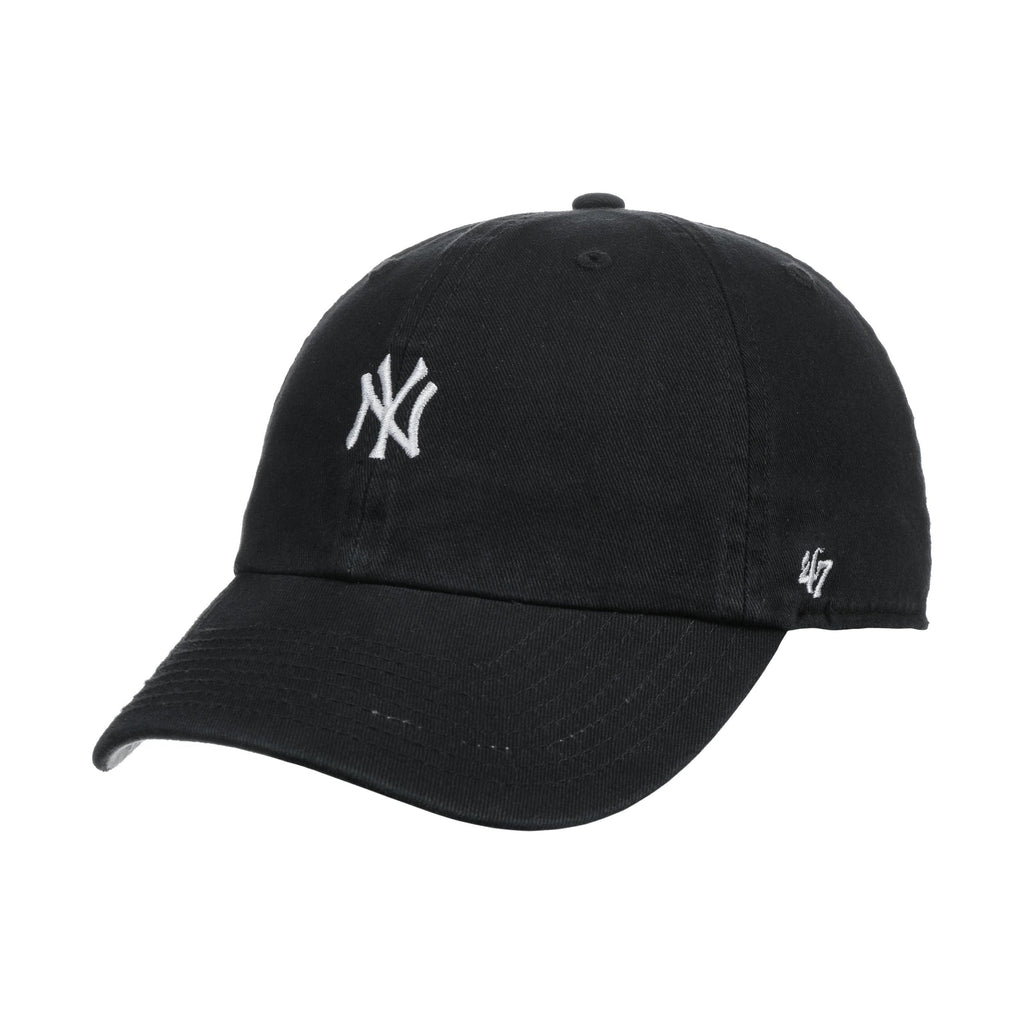 Base Runner Yankees Cap