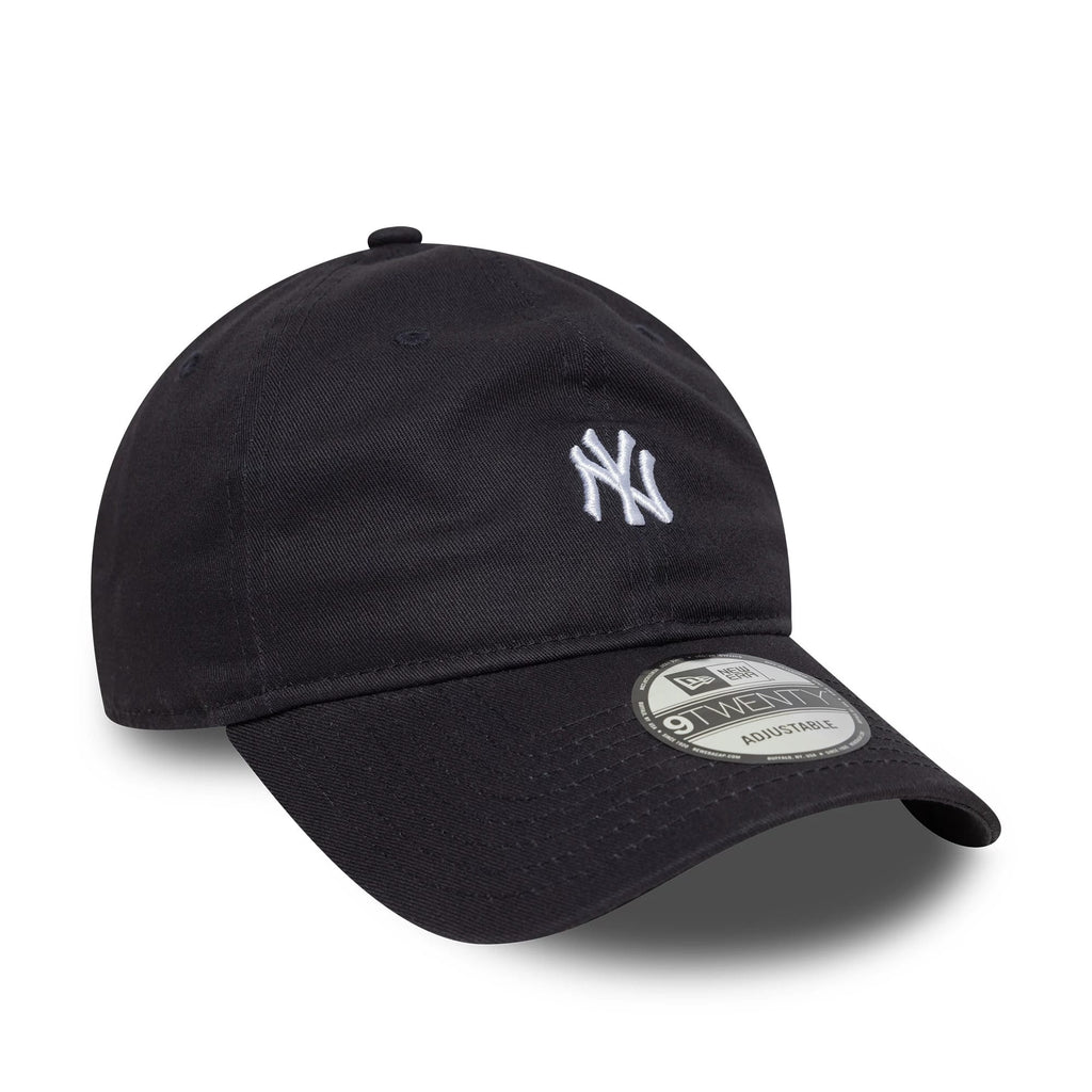 New York Yankees MLB Mini Logo Navy 9TWENTY Adjustable Cap
