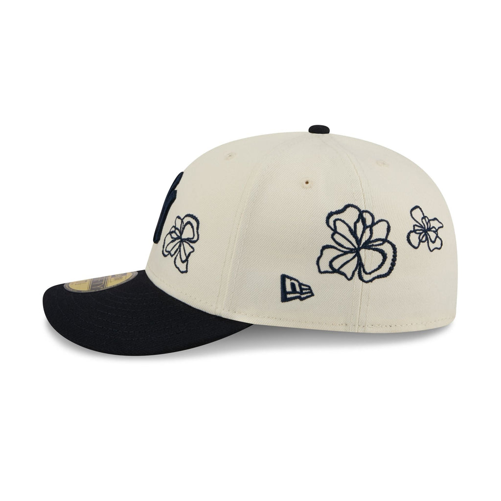 New York Yankees Floral Outline 59FIFTY Fitted Hat